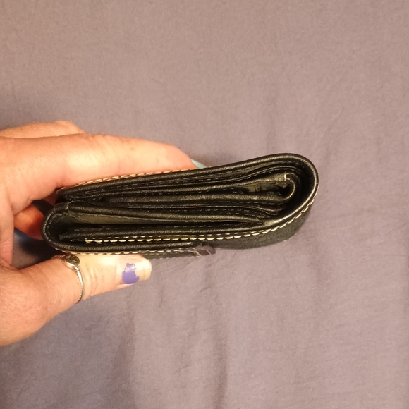 Coach Black Signature Wallet - Picture 6 of 7